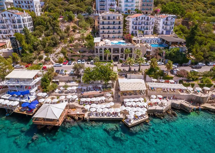 Hera Hotel