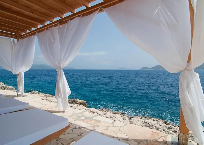 Lycia Hotel
